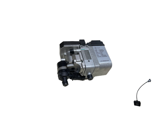 Podgrzewacz płynu chłodzącego do silnika Diesla Zasilany 12V 5kW